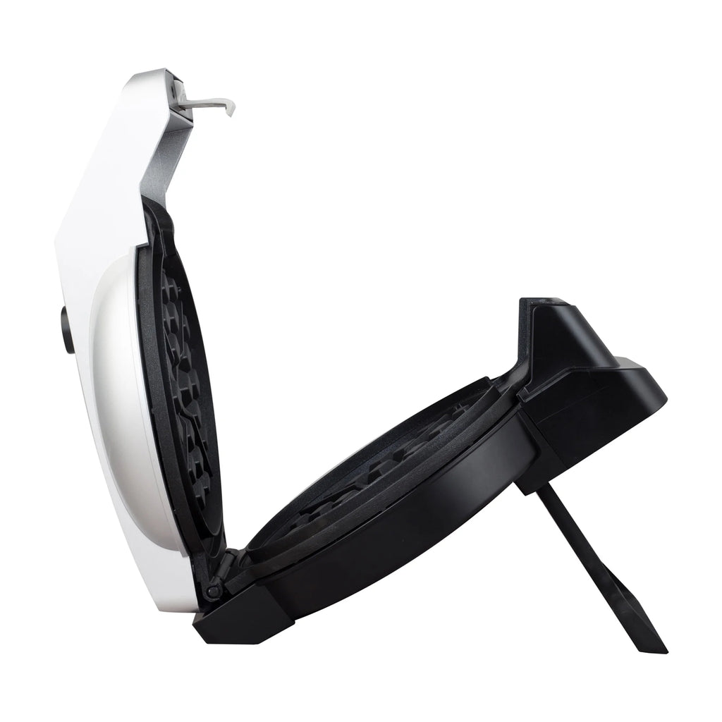 Easy Pour Waffle Maker Y13011