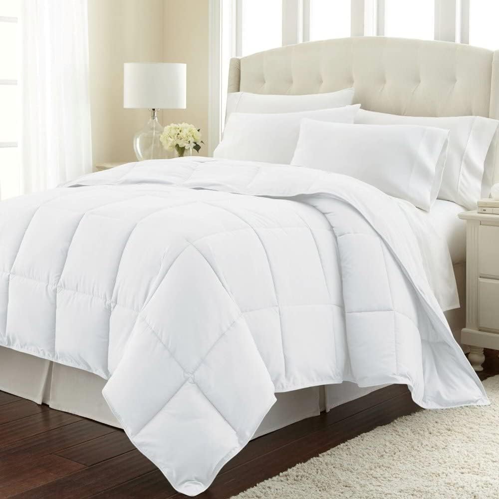 Light Purple Twin/Twin XL 110 GSM Brushed Microfiber Comforter E636310