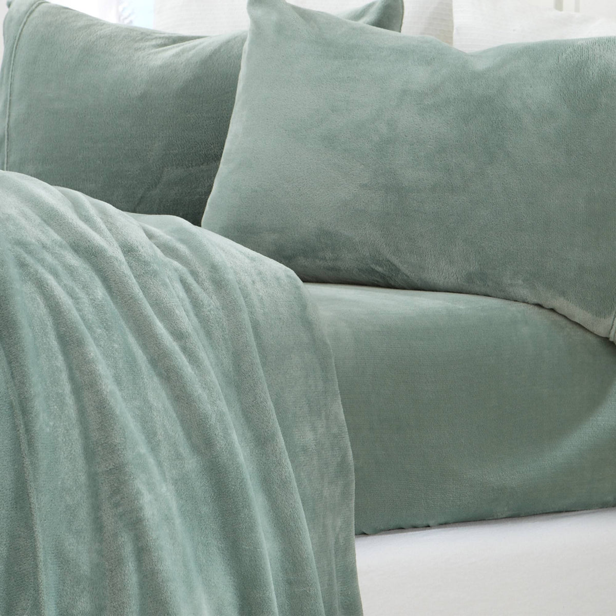 Jade Velvet Plush Sheet Set California King W70798