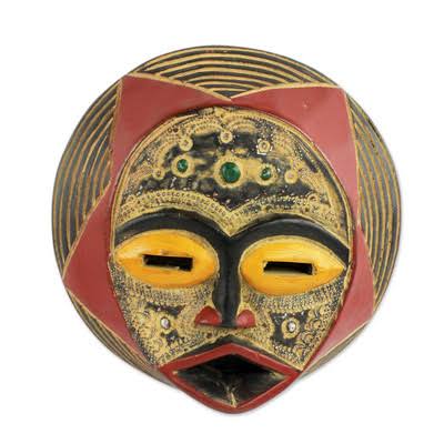 Hand Carved Wood Mask Wall Décor B3247