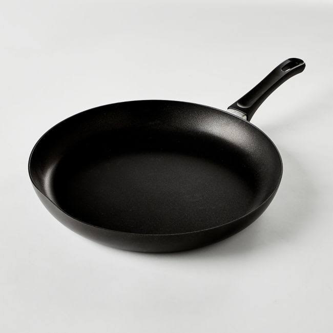 Classic Fry Pan 12.5-in B4767