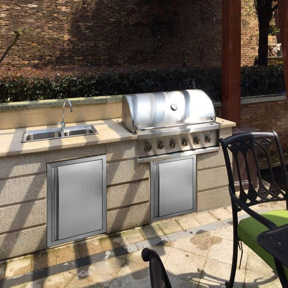 Single BBQ Access Door 304 Stainless 17 W x 24 H W60848