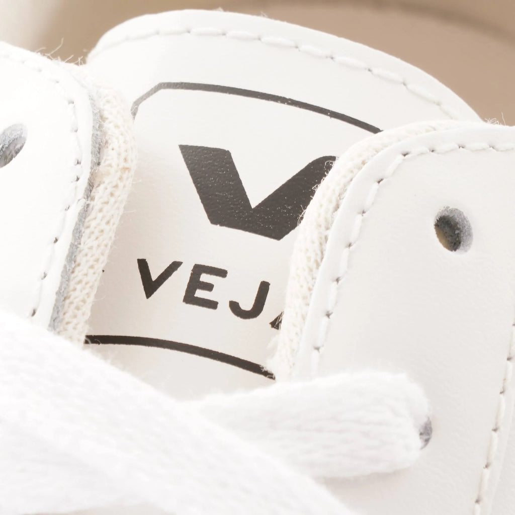 Extra White Leather Sneakers Q9233
