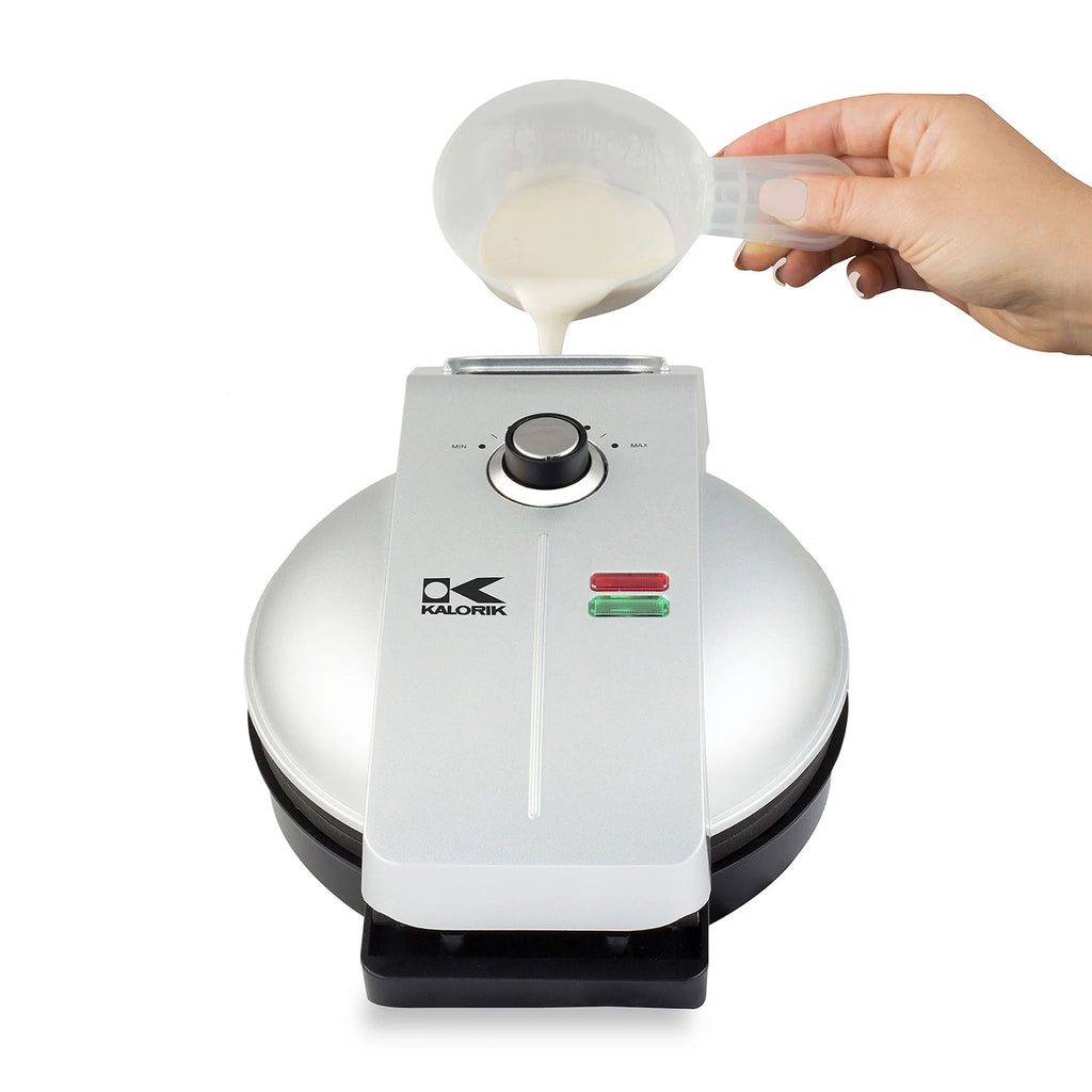 Easy Pour Waffle Maker Y13011