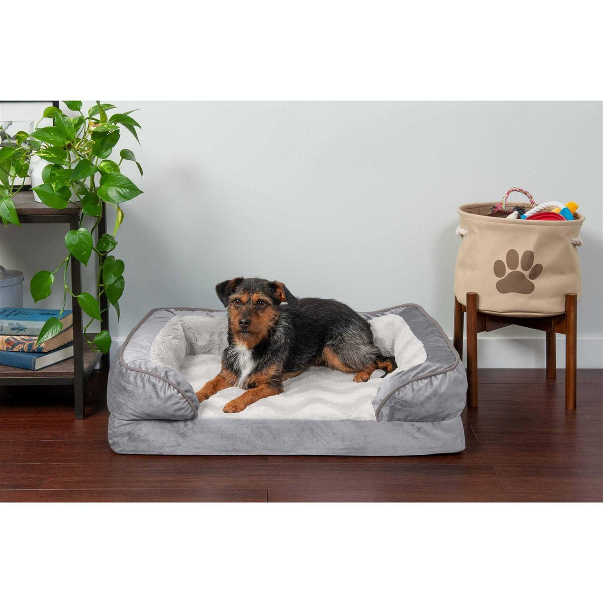 Sofa Dog Bed I46205